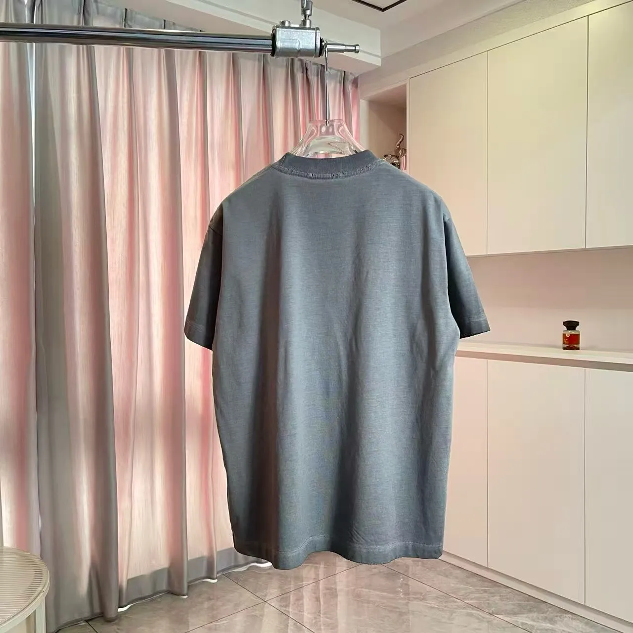 Balmain*Balmain 2026 Spring and Summer New Arrival Washed, distressed, personalized letter logo print, customized fabric g short-sleeved T-shirt, men and women Same Style Size: S M L XL XXL five sizes Color: White Brown Purple Gray